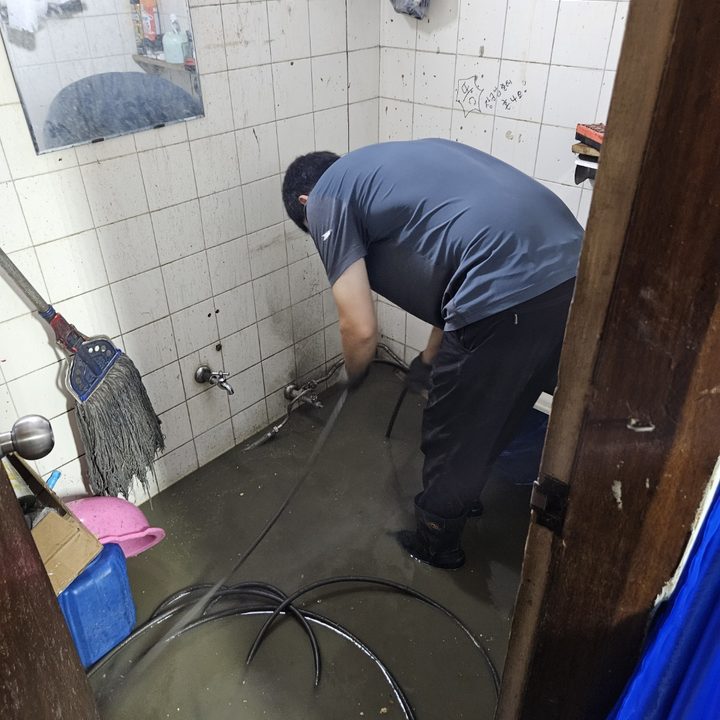 용산구 청파동 하수구막힘 시공 현장 사진 1